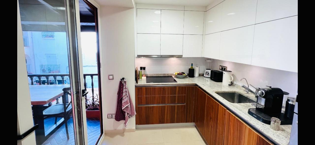 Balcon De Europa Suite نيرخا المظهر الخارجي الصورة